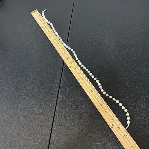 Baroque Pearl Classy Beaded Necklace​ - Picture 7 of 8